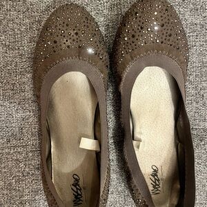 Mission Wide Brown Embellished Ballet Flats